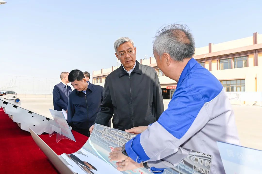 甘肃省委书记、省人大常委会主任尹弘调研兰州交通大学大成公司敦煌50MW光热发电项目