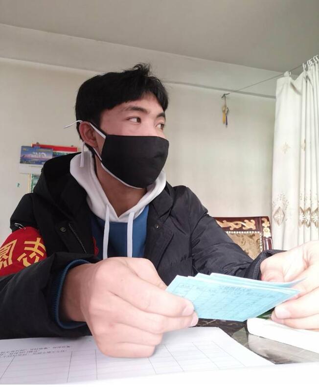 青春力量：站好防疫岗，守住平安村