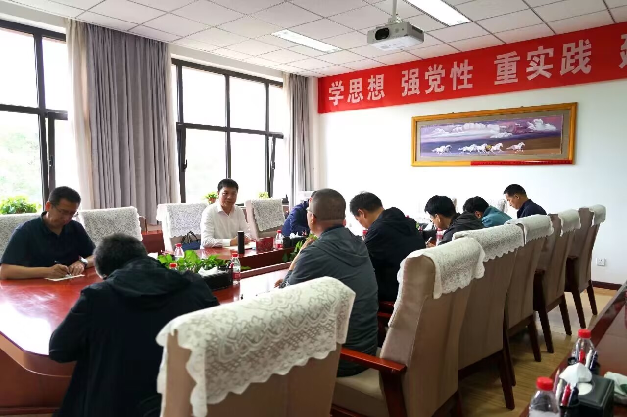 校领导带队开展主动创稳工作调研