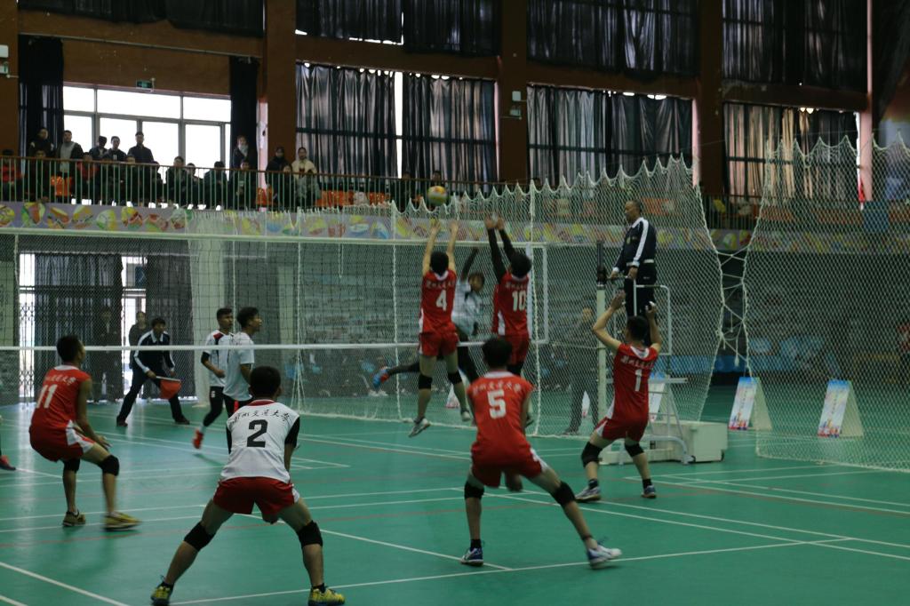 我校男排获甘肃省第一届大学生排球联赛亚军