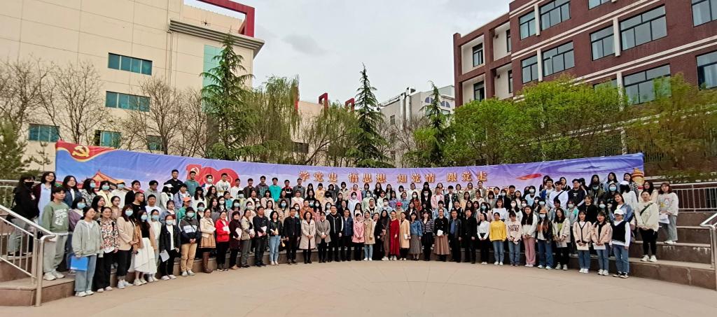 【党史学习教育】外国语学院开展“全院共读一本书”党史学习教育主题活动