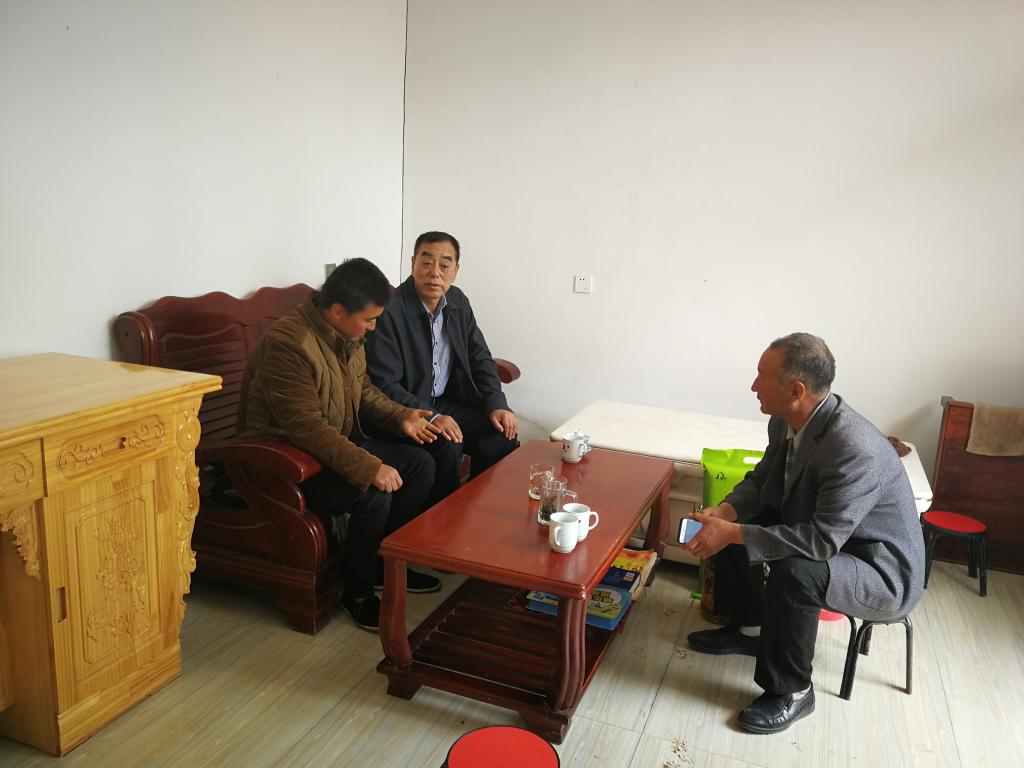 党委副书记买寿清赴康乐县鸣鹿乡开展精准扶贫工作