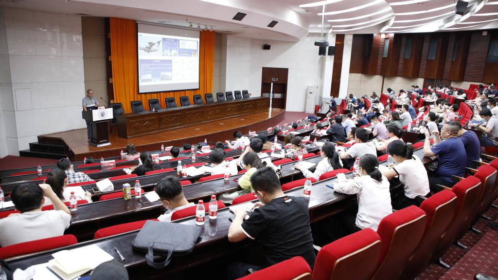 教师发展中心举办“教学创新设计与实践”专题培训