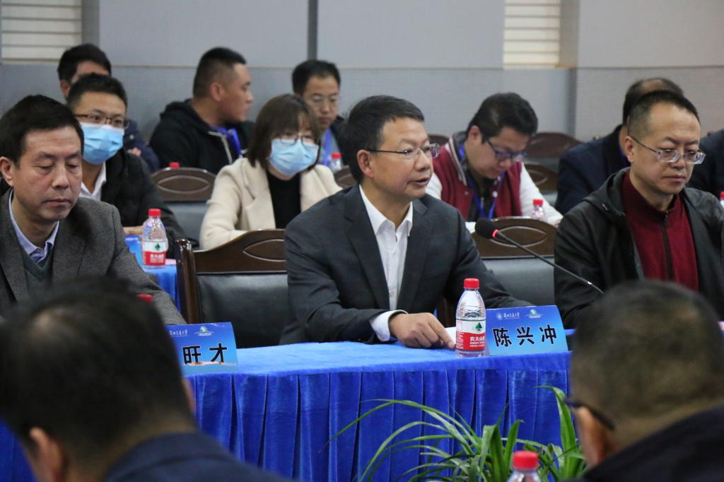 我校举办甘肃省测绘行业校企合作战略研讨会暨测绘专业人才校园招聘会