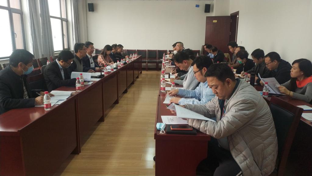 学校召开本学期研究生教育和学科学位相关工作会议