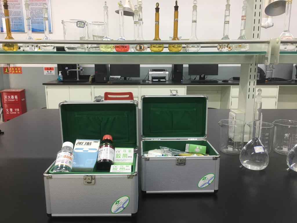 【党史学习教育】实验管理中心扎实开展“我为群众办实事”活动