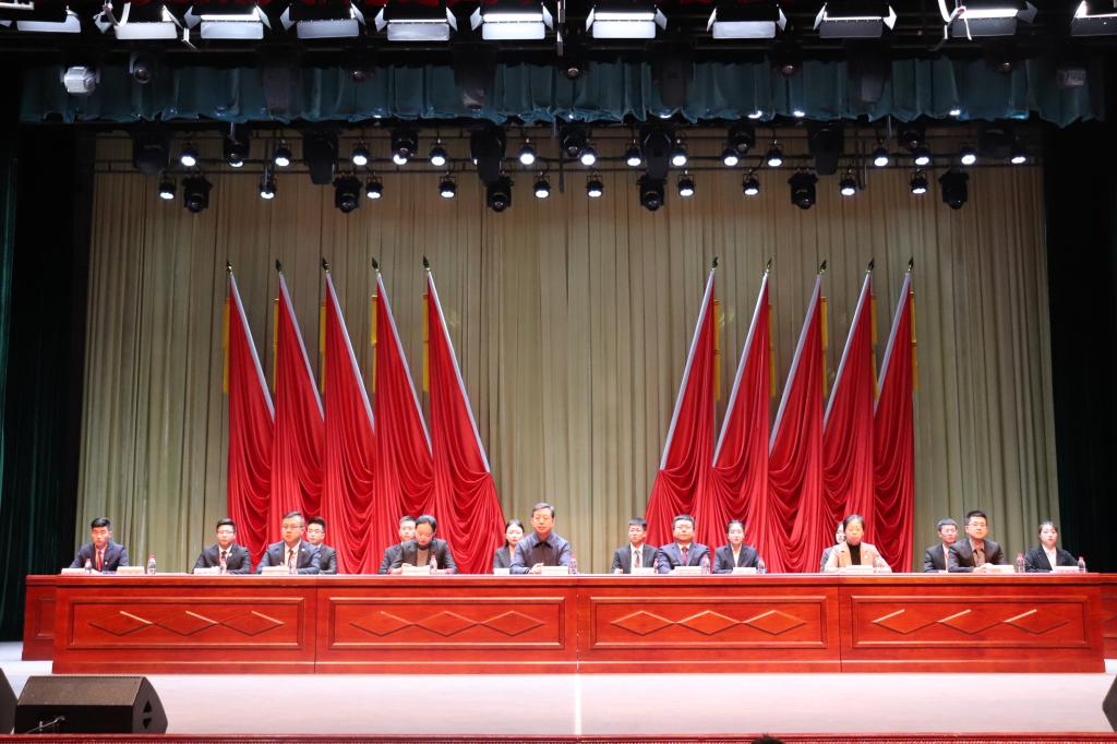 兰州交通大学第十三次学生代表大会第二次研究生代表大会顺利闭幕