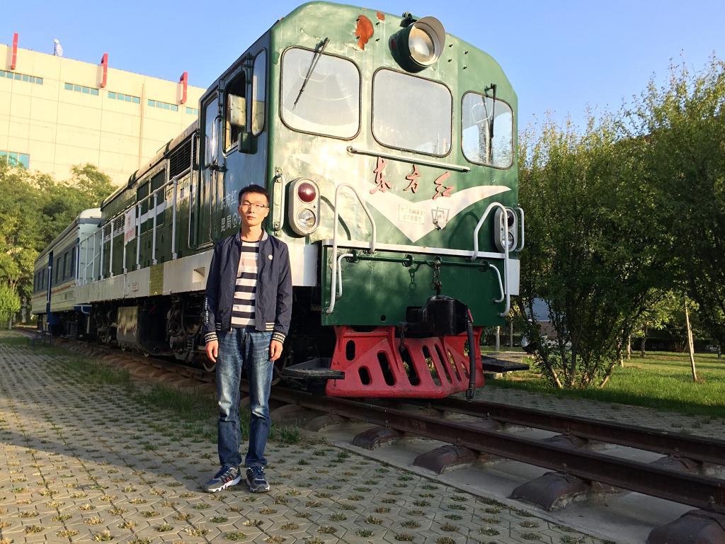 能源路上的价值——记“中国青少年科技创新奖”获得者巩景虎 