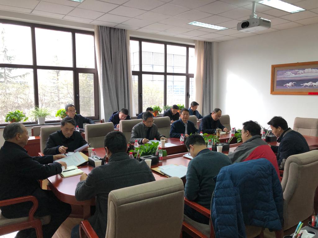 学校召开2019年硕士研究生招生考试工作会议