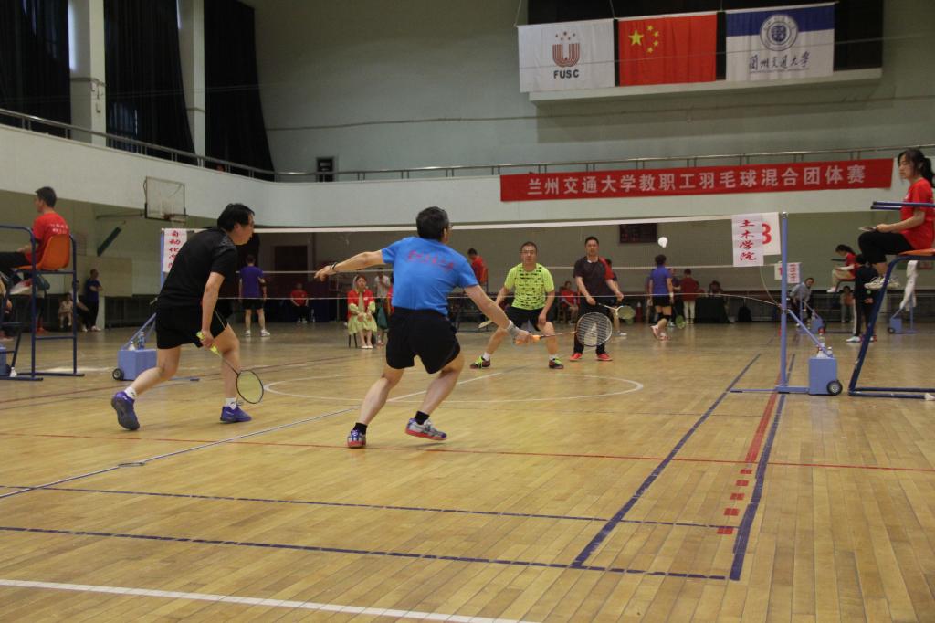 第52届运动会教职工羽毛球混合团体赛圆满结束