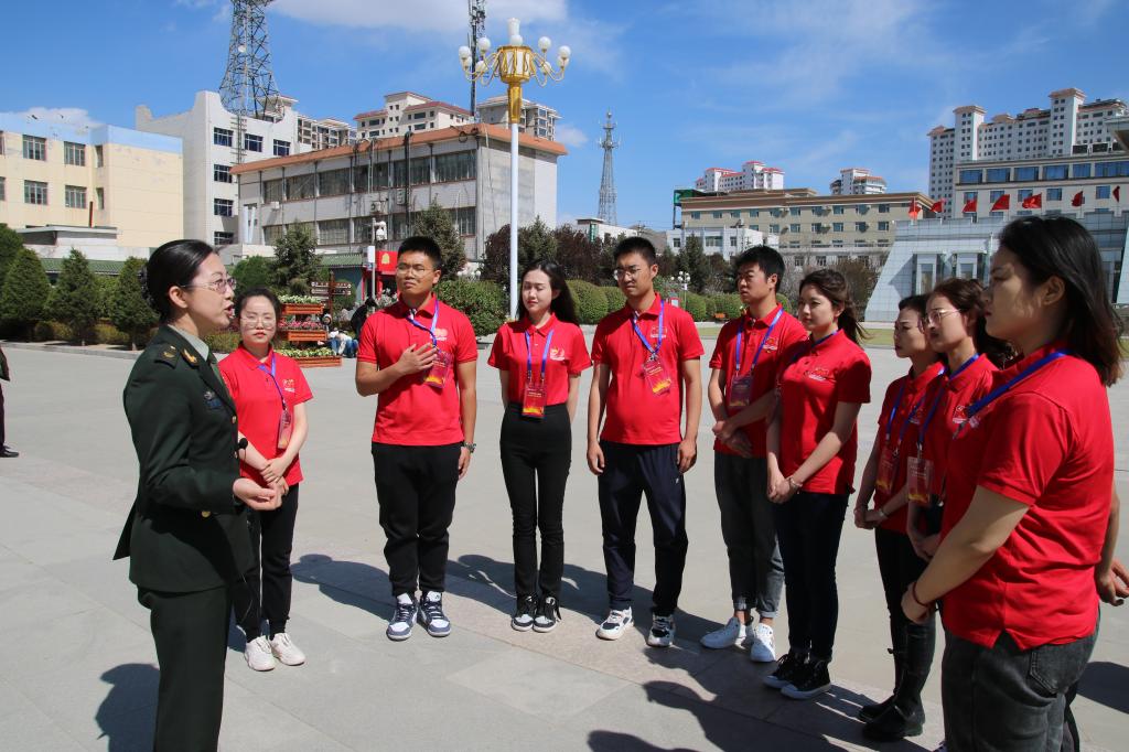 【党史学习教育】赓续精神血脉 走好新时代的长征路——马克思主义学院研究生党员赴会宁会师纪念馆参观学习    
