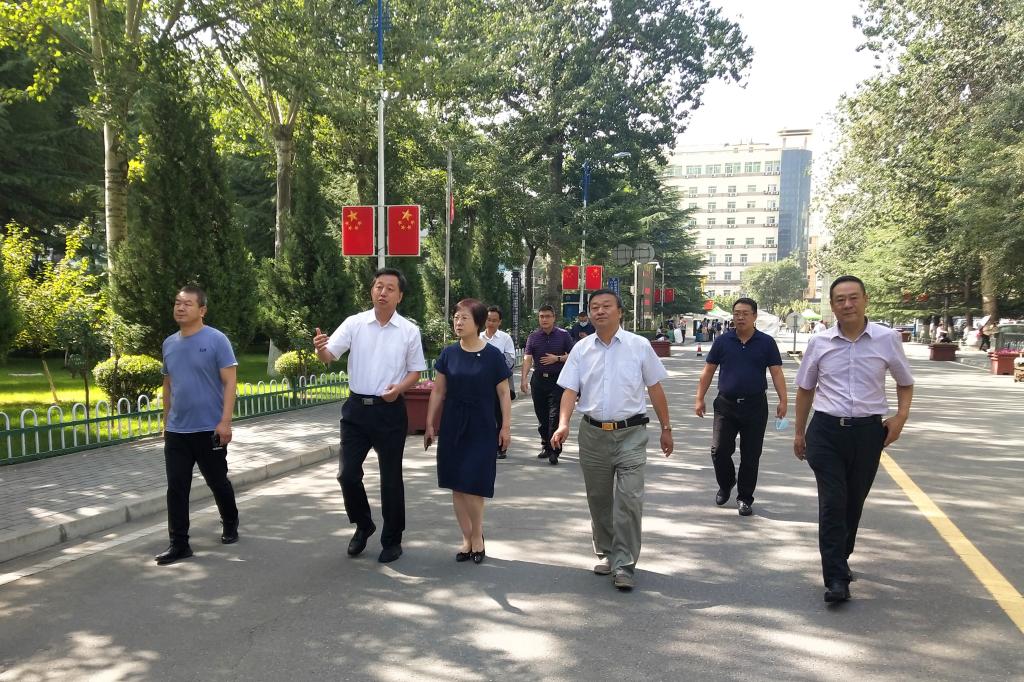 教育厅厅长王海燕来我校视察秋季开学与疫情防控工作