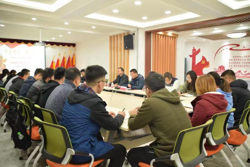 【主题教育】刘振奎副校长与学生党员共话初心