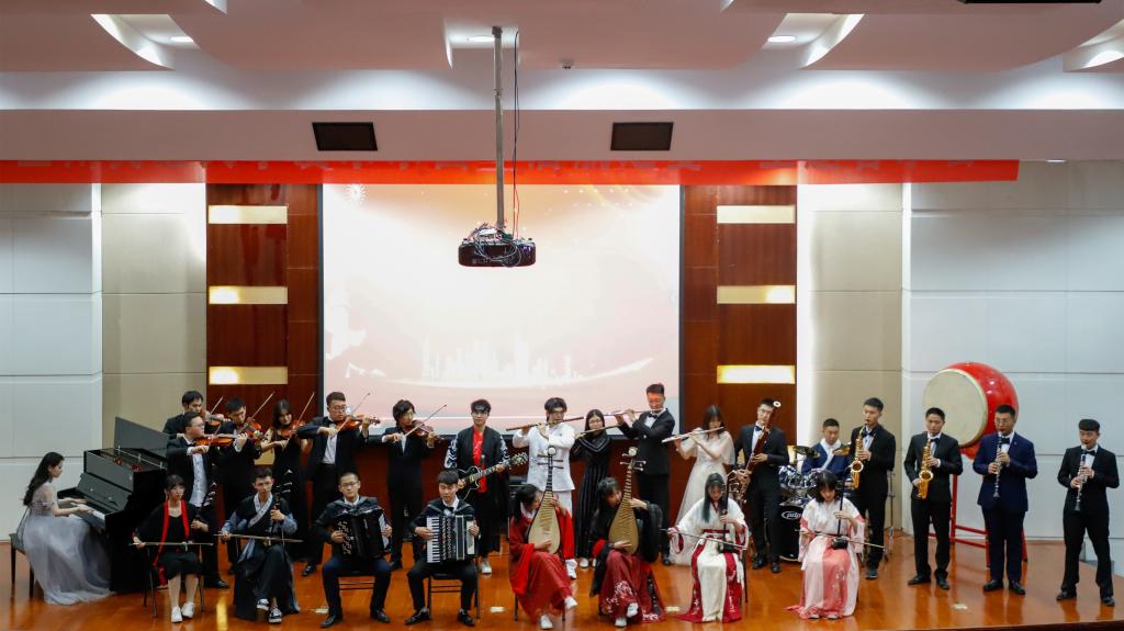 兰州交通大学举行大学生爱乐乐团庆祝中国共产党成立100周年专场音乐会