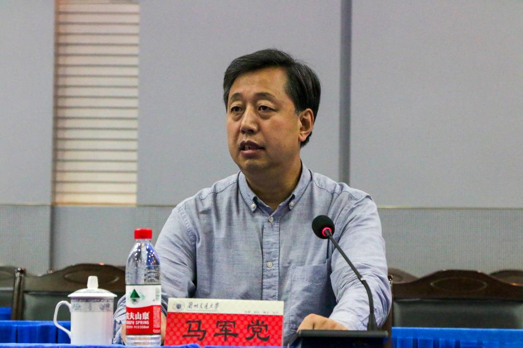 学校召开2020年大学生应征入伍“宣传教育月”推进工作会议