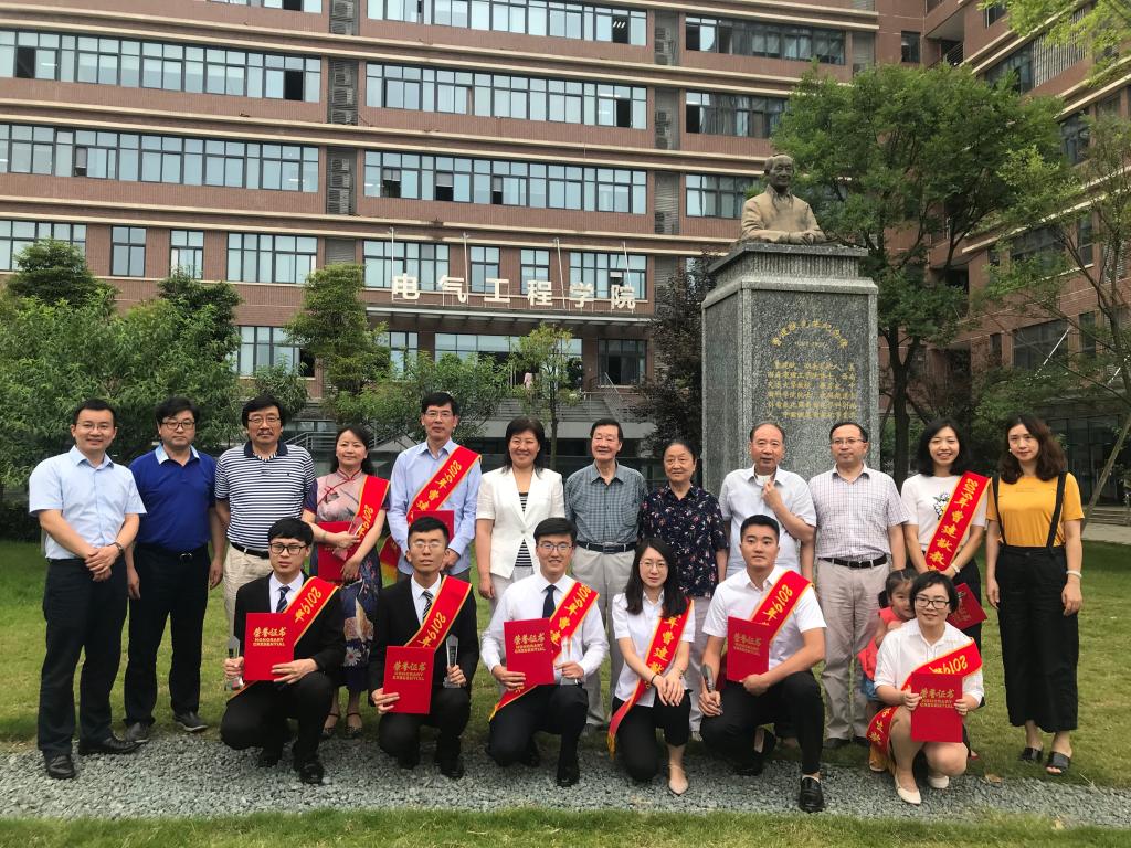 我校师生荣获2019年曹建猷教育奖、学生奖