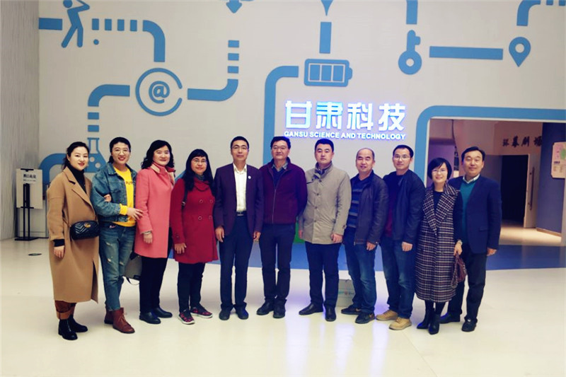 发展规划处、教师发展中心联合组织开展“弘扬爱国奋斗精神、建功立业新时代”主题实践活动