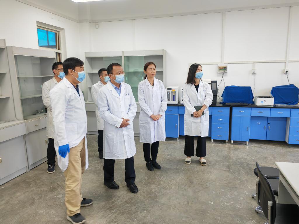 学校开展实验室安全检查“回头看”活动