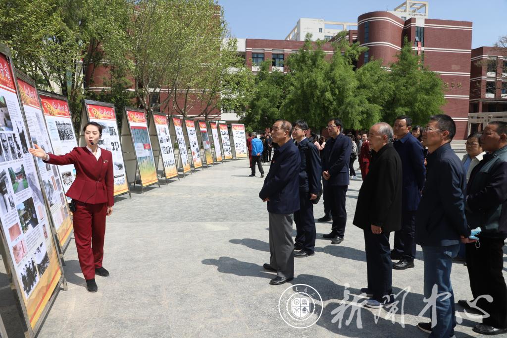 我校师生参观“红色甘肃——走向一九四九”大型革命题材展览