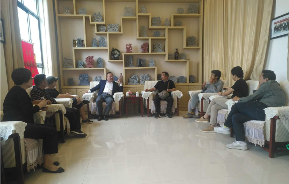 兰州交通大学驻临夏州传统工艺工作站再次组织非遗扶贫项目调研论证活动