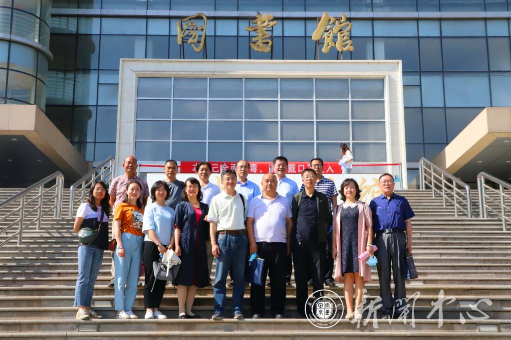 安宁区政协来我校调研学校文化旅游工作