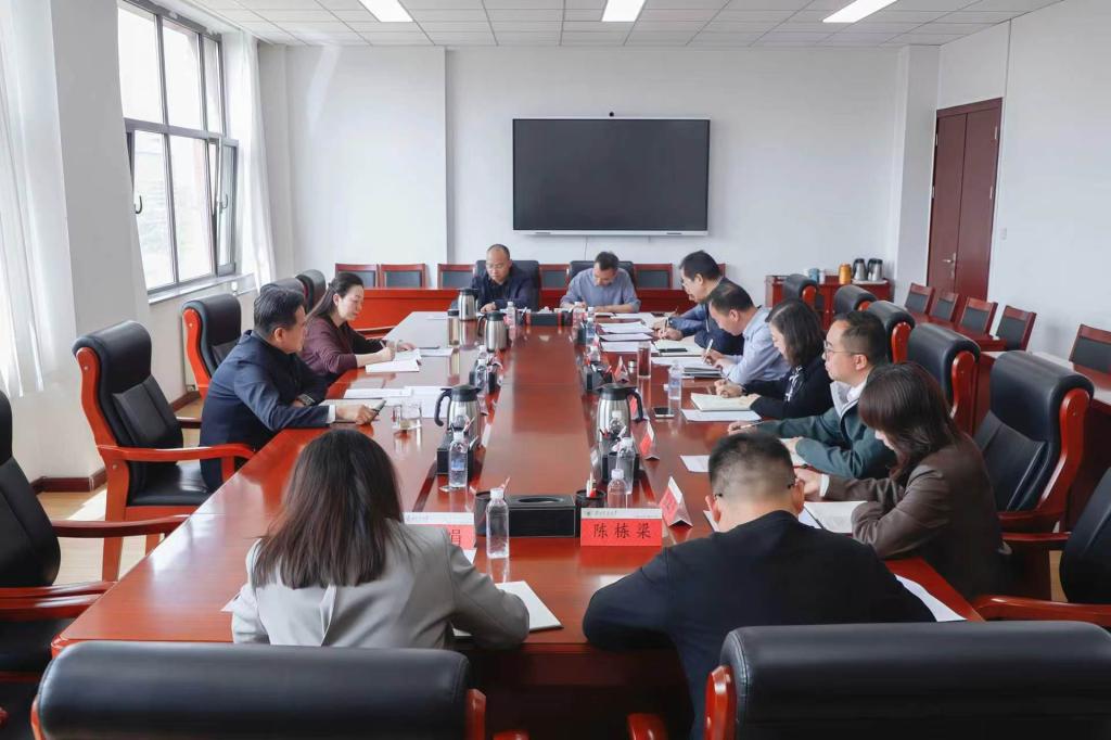 校党委书记狄生奎深入校纪委  调研指导纪检监察工作