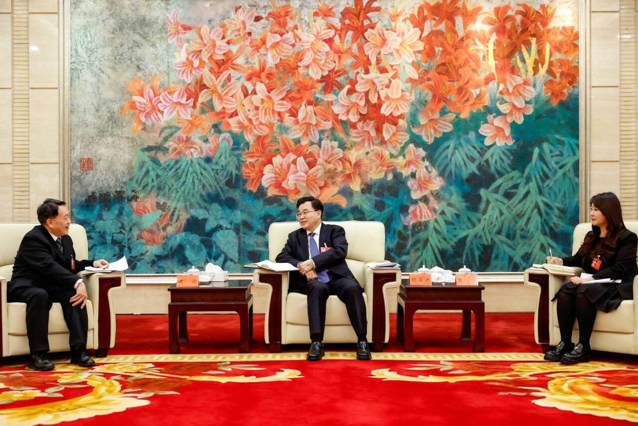 胡昌升看望慰问所联系服务的院士专家和党外代表人士、省人大代表