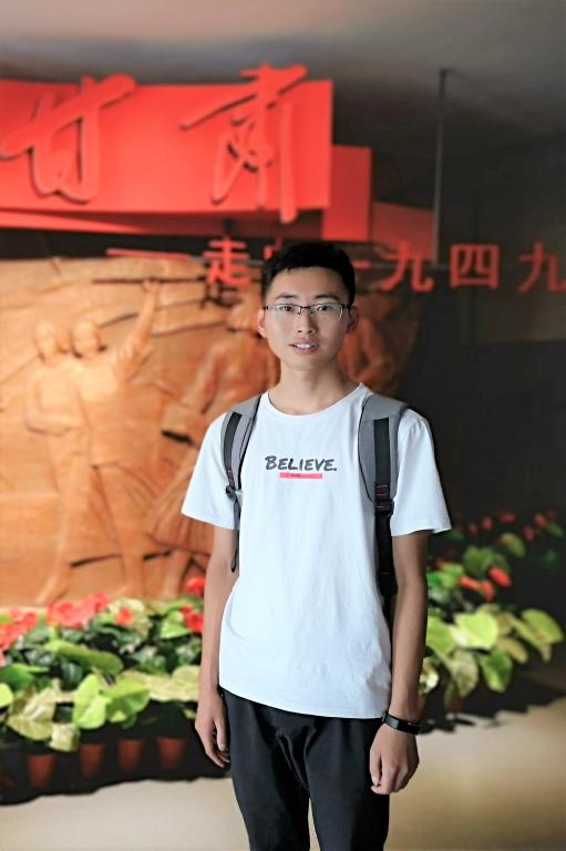 我校学子衡旭东荣获“全国优秀共青团员”称号