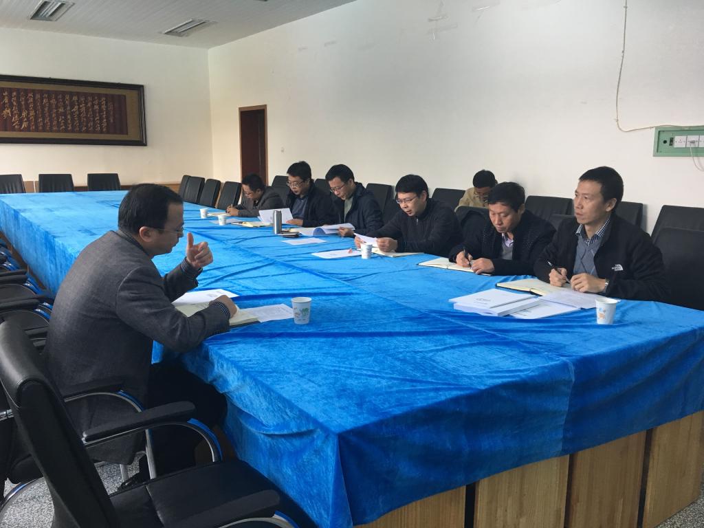 刘振奎副校长检查指导土木工程学院本科教学审核评估工作进展