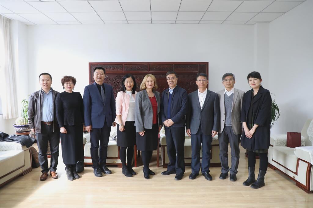 美国明尼苏达大学代表团来我校访问 