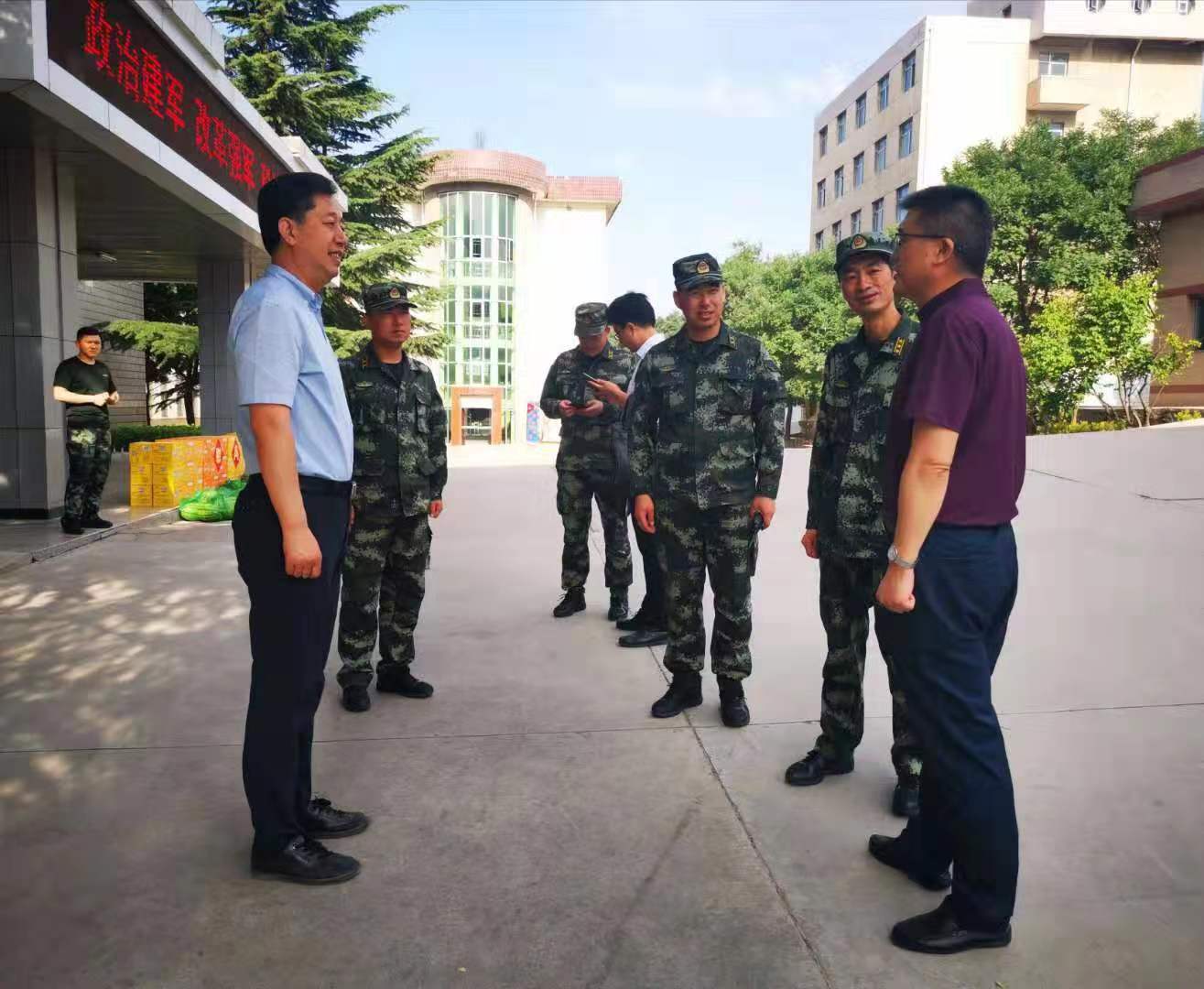 马军党副校长一行赴武警甘肃机动支队开展“八一建军节”拥军慰问活动