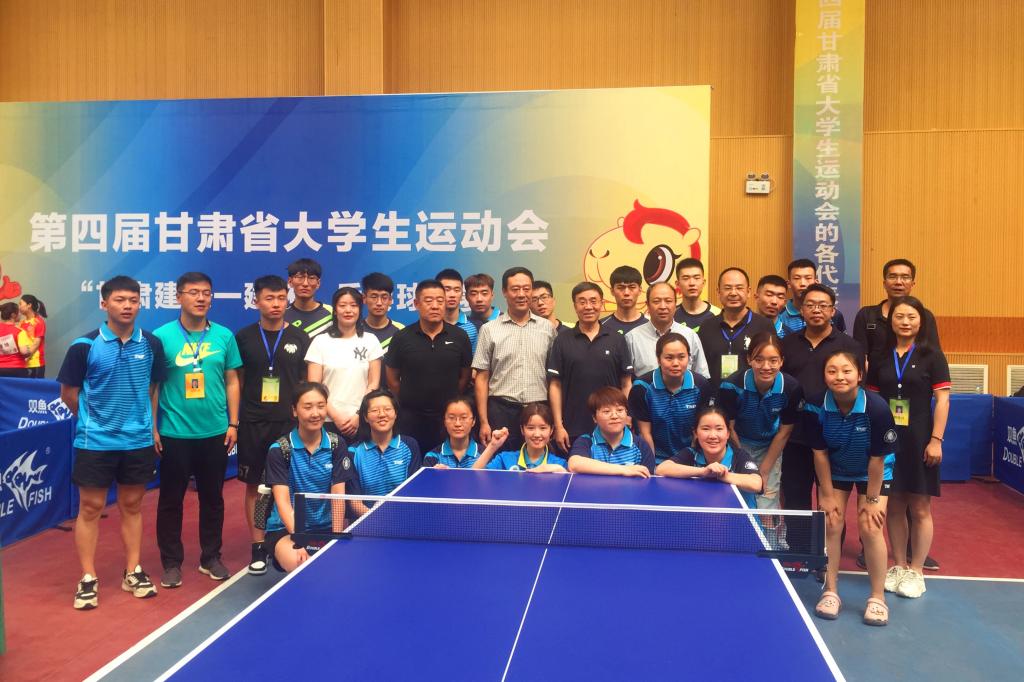 【大运会快报】校领导看望我校运动员