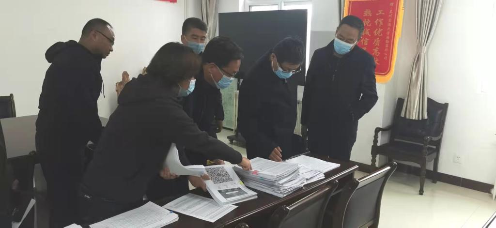 校领导带队督查全校疫情防控工作