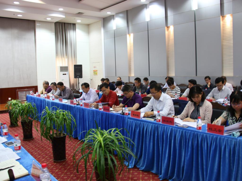 学校召开本科教学工作审核评估整改推进会